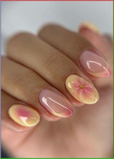 Bee Nails, Cute Simple Nails, Summery Nails, Girly Acrylic Nails, Her Nails, Beach Nails, Yellow Nails, Funky Nails, Floral Nails