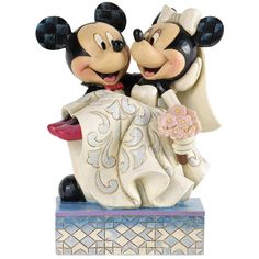 Jim Shore Mickey and Minnie Wedding front Wedding Sculpture, Jim Shore Disney, Minnie Mouse Cake Topper, Minnie Y Mickey Mouse, Disney Bridal Showers, Elmer Fudd, Wedding Stone, Classic Disney Characters, Disney Figurines