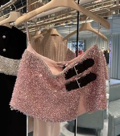 Pink Sequins Outfit, Pink Sequin Skirt Outfit, Miumiu Skirt, Mini Miu, Pink Mini Skirt Outfit, Sequin Two Piece, Sequin Skirt Outfit, Miu Miu Skirt, Miu Miu Dress