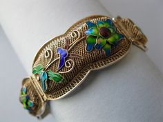 Vintage 1940's - 50's Chinese Sterling Silver Filigree Enamel ... Tian Tsui, Folk Jewelry, Enamel Bracelets, Chinese Bracelet, Enameled Jewelry, Red Bank, Chinese Jewelry, Asian Jewelry, Filigree Jewelry