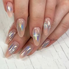 Gel nails, chrome nails, star nails, almond nails, oval nails, gel nails Chrome Almond Nails Designs, Chrome Nails With Stars, Chrome Star Nails, Bloom Nails, White Sparkle Nails, Nails 2017 Trends, Nails With Stars, Blooming Nails, Gel Chrome Nails