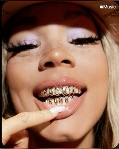 Cold Jewelry, Tanner Adell, Girls With Grills, Ipad Work, Black 90s Fashion