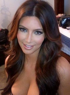 ad eBay - Find many great new & used options and get the best deals for 100% Human Hair Custom Tailored High Quality Amazing 20 Inch Long Wavy Brown Wig at the best online prices at eBay! Free shipping for many products! Kardashian Hair Color, Kim Kardashian Hair, Cheap Human Hair Wigs, Kardashian Hair, Celebrity Wigs, Hair Color Chocolate, Lighter Hair, Cheap Human Hair, Remy Human Hair Wigs