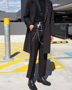 Goth Outfits Men, Eboy Fashion, Alternative Fashion Men, The Wild Hunt, China Street Fashion, Casual Goth, Wild Hunt, Korean Street, Alternative Outfits