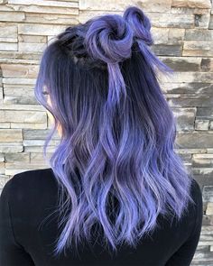 half up periwinkle hair Periwinkle Hair Color, Periwinkle Hair, Goth Hairstyles, Hair Color Underneath, New Hair Trends, Candy Hair, Lilac Hair, Coloured Hair