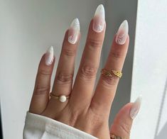 Wedding Nails Sns For Bride, Nails 2023 Wedding Trends, Wedding Nails For Bride Pale Skin, Simple Elegant Bridal Nails, Bridal Nails 2023 Trends, Wedding Nails For Bride Almond Shape French Tip, Bridal Dip Nails Wedding, Wedding Day Nails For Bride Almond, Modern Bridal Nails