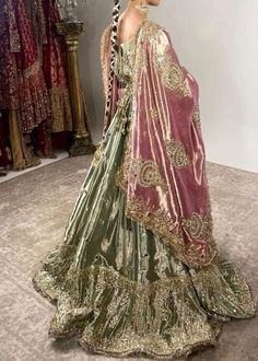 Pakistani Runway Fashion, Pakistani Baraat Dresses, Rokha Outfits, Pakistani Wedding Outfits Bride, Jaggo Outfit Punjabi Lehnga, Desi Bridal Dresses, Desi Wedding Dresses Bridesmaid Outfits, Pakistani Garara, Traditional Punjabi Wedding