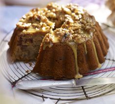 a bundt cake sitting on top of a wire rack