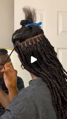 Cute Mini Twist Hairstyles, Long Mini Twists With Extensions, Micro Mini Twist, Long Mini Twists, Mini Twists With Extensions, Knotless Twists, Knotless Twist, Afro Hair Extensions, Micro Hair Extensions