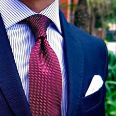 Big Men Suits, Men Suits Prom, Gentleman Mode, Best Suits For Men, Light Blue Suit, Dark Blue Suit, Man In A Suit, Blue Suit Men