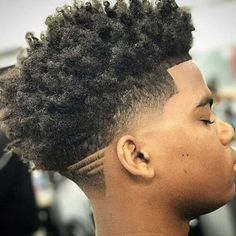 Bart Styles, Black Haircut Styles, Black Boys Haircuts, Fade Haircut Styles, Drop Fade Haircut, Black Hair Cuts, Curly Hair Fade, Hairstyle Men