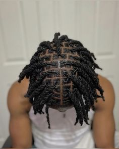 Tapet Fade, Instant Locs Men, Cornrows Into Twists Men, Men’s Loc Styles, Lock Hairstyles, Instant Locs, Locs Men, Medium Locs, Cabelo Black