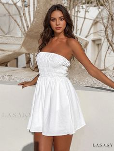 Lasaky - Stylish and Sexy Bubble Pleated Strapless Dress with Waist Cinching - White Mini Dress Strapless Stretch Sundress, Stretch Bandeau Dress For Vacation, Stretch Bandeau Vacation Dresses, Vacation Stretch Bandeau Dress, Summer White Strapless Mini Dress, Strapless Stretch Mini Dress For Vacation, White Bandeau Mini Summer Dress, White Strapless Summer Mini Dress, White Bandeau Mini Dress For Summer