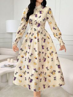 Elegant Floral Dress Long, Floral Print Long Dress, Simple Frocks, Color Combos Outfit, Floral Print Dress Long, Floral Dresses Long, Stylish Dress Book, Long Sleeve Print Dress, Lovely Clothes