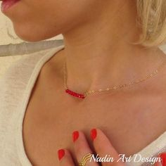 Cherry Jade Gold Necklace - Gold Filled Choker Fashion Necklace - Nadin Art Design - Personalized Jewelry Gold Key Necklace, Key Charm Necklace, Bead Bar Necklace, Cherry Necklace, Red Beaded Necklaces, Sparkly Necklace, Evil Eye Necklace Gold, Key Pendant Necklace, Bead Bar