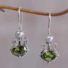 The spirit of sunrise inspires these exquisite silver earrings. By Kenari they are set with a faceted peridot and a luminous white pearl. .925 Sterling silver Metalsmithing Earrings, Gem Stone Earrings, Russian Vintage, Soldered Jewelry, Dragon Flies, Silver Chandelier Earrings, Silver Pearl Earrings, Piercing Ideas, Pearl Jewellery