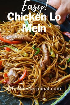 Chickenlomein Recipes, Saturday Lunch Ideas Families, P.f. Chang’s Chicken Lo Mein, Easy Chicken Lo Mein, Chicken Lo Mein Recipe, Budget Dinner, Budget Dinner Recipes, Lo Mein Recipe, Chicken Lo Mein