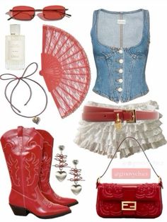 Girly Rodeo Outfit, Festival Fits 2024, Country Concert Outfit Shorts, Ibiza Rave Outfit, Chappel Roan Concert Outfit, Chappell Roan Inspired Outfits, Concert Outfit Shorts, Rodeo Outfits Summer, Boomtown Outfit