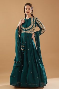 Rama green attached cancan anarkali with cutdana, pearl, dabka, zardozi embroidery in floral pattern. Paired with embellished dupatta. - Aza Fashions Green Anarkali Suits, Green Anarkali, Kurta Lehenga, Desi Dress, Silk Anarkali, Zardozi Work, Embroidered Anarkali, Eid Outfit, Diy Clothes Videos