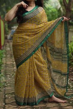 Saree With Designer Blouse, Trending Sarees, Silk Printed Saree, Cotton Saree Blouse Designs, Kota Sarees, Sari Dress, Chanderi Silk Saree