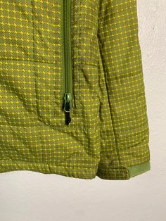 Columbia Hooded Quilted Jacket - Etsy Green Fitted Outerwear With Patch Pockets, Fitted Green Outerwear With Patch Pockets, Patched Jeans, Nice Leather, Quilted Jacket, Blazer Jacket, Columbia, Mens Jackets, Denim Jacket