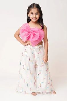 Shop for Tiny Pants Pink Bow Front Top And Palazzo Set For Girls Online at Aza Fashions Organza Plazo Pants With Crop Top, Palazoo Sets Crop Tops, Plazzo With Top Outfit, Plazo And Kurti, Plazo Dress, Plazo Designs, Top And Plazo, Girls Dres, Crop Tops For Kids