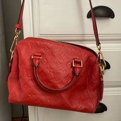 Very Pretty Bag, Lightly Used. Plenty Of Room For Wallet, Brush Makeup, Etc. Bags Louis Vuitton, Brush Makeup, Pretty Bags, Vuitton Bag, Louis Vuitton Bags, Makeup Brushes, Louis Vuitton Bag, Bag Lady, Louis Vuitton