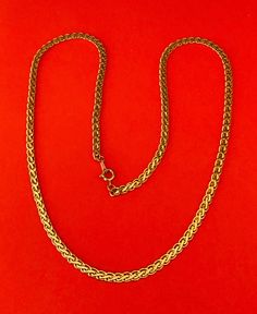 This classic yet minimal 4mm wide shiny warm gold plated decorative chain necklace is 24 inches long. The chain is gold plated and shiny with a sturdy clasp. The necklace is a beautiful classic chain. I specialize in finding vintage costume jewelry. Please browse my shop for more options. I box jewelry sales in new gift boxes. Gold Necklace With Wheat Chain In Metal, Vintage Gold Necklace With Wheat Chain, Vintage Gold Wheat Chain Necklace, I Box, 80s Theme Party, Wire Cuff, Copper Bracelet, Box Jewelry, Bright Gold