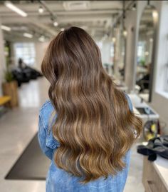 Hair of our dreams by @a.damodinardo 🤩🤩 #springhairinspo #greatlengths #hairextensions Spring Hairstyles, Great Lengths, Hair Extensions, Long Hair Styles, Hair Styles, Hair, Beauty