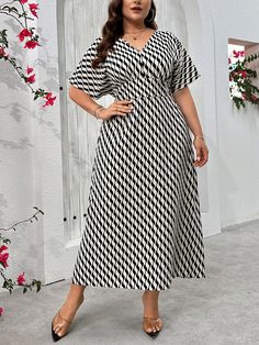 Plus Size Elegant Striped Color Block Printed Maxi Dress With V-Neck And A-Line Hem, Perfect For Casual Or Vacation Multicolor Casual  Short Sleeve Woven Fabric All Over Print A Line Non-Stretch  Women Plus Clothing, size features are:Bust: ,Length: ,Sleeve Length: Plus Size Dresses Casual Summer, Business Professional Outfits Plus Size, Modest Plus Size Fashion, Dress For Chubby Ladies, Dress For Chubby, Plus Size Long Dresses, Business Professional Outfits, Plus Size Elegant, Vestido Plus Size