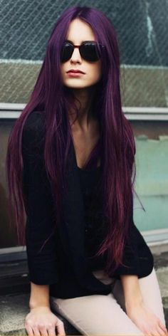 Many think you need to bleach your hair before you can dye it purple. However, a purple dye job can be done with different techniques whether light or dark Long Purple Hair, Scene Girl, Hair Color Purple, Grunge Hair, Dream Hair, Crazy Hair, Great Hair