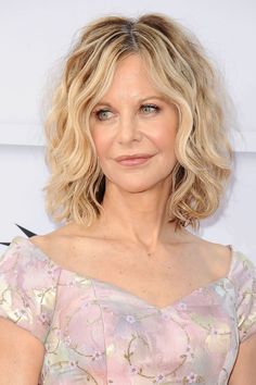 50 Best Hairstyles for Women Over 50 - Celebrity Haircuts Over 50 Celebrity Haircuts, 50 Hair, Meg Ryan, Medium Hair Cuts, Hairstyles For Women