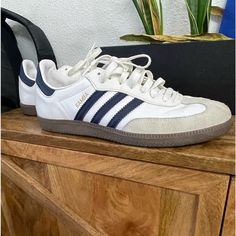 A True Classic Vintage Sambas Men’s Size 9.5 With Classic Trefoil Logo In Back Adidas Samba Men, Samba Men, Navy Blue Adidas, Navy Adidas, Adidas Originals Shoes, Adidas Shoes Originals, Vintage Sneakers, Vintage Adidas, Adidas Samba