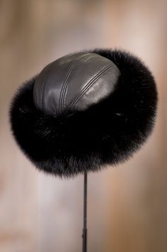 Supple lambskin leather makes a beautifully paneled crown that’s lavished in ultra-soft Canadian fox fur. Made in Canada. Luxury Vintage Fur Felt Hat, Luxury Fur Felt Hat For Outdoor, Luxury Elegant Fur Felt Cloche Hat, Luxury Winter Hat With Flat Crown, Luxury Country Style Fur Felt Hats, Luxury High Crown Winter Hat, Fur Hat Free Pattern, Luxury Fur Felt Wide Brim Top Hat, Luxury Fur Felt Classic Top Hat