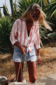 Summer Florida, Mode Shoes, Spring Break Outfit, Denim Cutoffs, Summer Style Casual, Hippie Outfits, Outfit Summer, Inspiration Mode, Looks Style