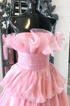 Ballkleid A Linie Trägerlos Prinzessin Tüll Lagen Rüschen Lang Prom Dress With Ruffles, Tiered Prom Dress, Dresses Graduation, A Line Evening Dress, Woman Dresses, Long Prom Gowns, Dress With Ruffles, Dress Woman, 16 Dresses