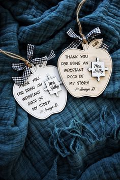 two pieces of wood that say thank you for being an important person