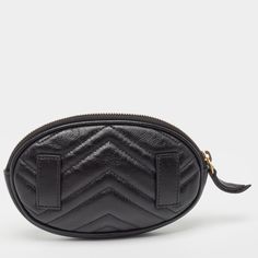 GUCCI Black Leather GG Marmont PouchThe Gucci pouch exudes elegance with its sleek black leather adorned with the iconic GG logo. Its compact yet functional design makes it perfect for carrying essentials with style. This luxurious accessory seamlessly merges fashion and practicality, adding a touch of sophistication to any ensemble. Size: Height: 11 cm, Width: 2 cm, Length: 16.5 cmMaterial: LeatherThis item has been used and may have some minor flaws. Before purchasing, please refer to the images for the exact condition of the item.