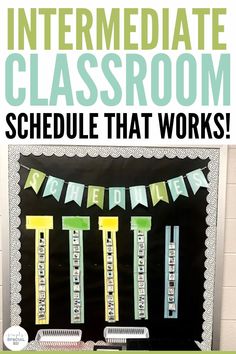 a classroom bulletin board with the words, schedule that works on it in green and white