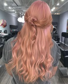 Rose Gold Hair Shadow Root, Pink Gold Hair Color, Natural Rose Gold Hair, Rose Golf Hair, Long Rose Gold Hair, Strawberry Gold Hair, Rose Pink Hair Color, Rose Color Hair, Korean Hair Color Ideas