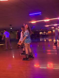 Roller Blading, Aesthetic Pics, Teenage Dream, Roller Skating, Amusement Park, Barley, Sweet 16, Small Towns, Skating