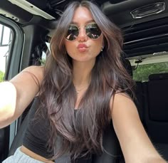 Long Hairstyles Long Layers, King Curtain Bangs, Partial Bangs Long Hair, Medium Length Haircut For Thick Hair Middle Part, Dark Brown Haircut Ideas, Long Hair With Layers Round Face, Later Haircut, Lairs Haircut, Long Dark Brown Hair With Layers