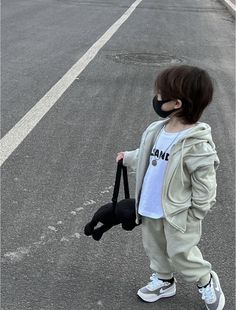 #kidsfashion #childrensfashion #kidsclothing #fashionforkids #kidstyle #trendykids #kidswear #fashionablekids #kidsclothes #kidsclothingstyle #kidsclothingtrends #kidsclothinginspo #kidsclothingideas #kidsclothingbrand #kidsclothingstore Korean Kids Outfits Boys, Stylish Kids Outfits Boys, Asian Baby Boy, Korean Baby Boy, Winter Baby Clothes