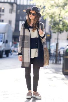 Autumn Street Style: London | Fashion, Trends, Beauty Tips & Celebrity Style Magazine | ELLE UK Fall Winter Street Style, Uk Street Style, Uk Street, Street Style London, Winter Street Style, School Event Dress, Vampire's Wife, Autumn Street, Apple Pumpkin