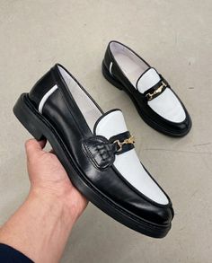 Mens Slip On Shoes, Black Men Fashion Swag, Brogue Boots, Leather Shoes Men, Classic Shoes