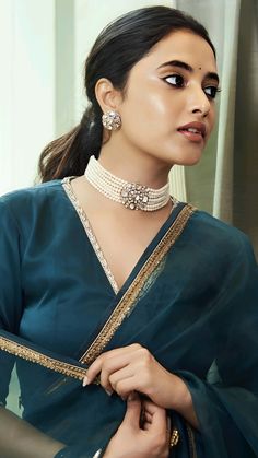 Priyanka Arul Mohan, Saree Collection, Blouse Designs, How To Look Better