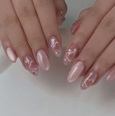 Hello welcome to my shop. I only use high-quality materials to create a luxurious nail press that you can trust to be strong and long-lasting. Hope you can find your favorite nails. My nails will last: Use adhesive sheets (provided with nail kit) for 1-2 days Use nail glue for 2-3 weeks. All nails can be reused multiple times if you take good care of them. If you would like a custom size, please fill out the personalization section under product options. If you're not sure how to measure your na Mauve Gel Nail Designs, Nail Art For Every Outfit, Classy Nails Coffin Short, Best Prom Nails, Gel Japanese Nails, Gel X Oval Nails, Vintage Bridal Nails, Simple Gel Polish Nails, Short Almond Acrylic Nails Natural Pink