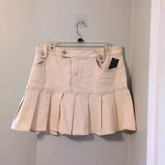 Wild Fable, Size 12, Cream Denim Skirt, Nwt, Ruffled Bottom, 2 Pockets, Zip Front. Waist 16", Waist To Bottom 16". Perfect Closet Piece For The Summer. Fall Above The Knee. Cream Denim Skirt, Perfect Closet, Virtual Closet, Colored Denim, Women Skirts Midi, Wild Fable, Above The Knee, Summer Fall, Cream Color