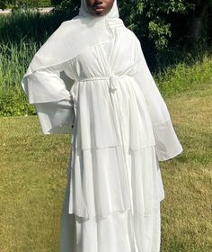 Rutched Full Lenght Open Abaya with its matching belt Can be worn with or without belt Image Composition, Open Abaya, Dress Clothes For Women, Favorite Outfit, Art Collection, Dress Outfits, Bathing Beauties, United States, Womens Dresses