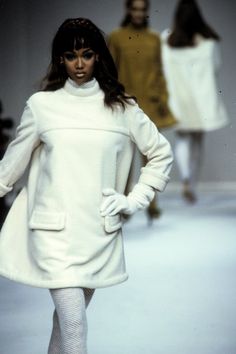 Tyra Banks Runway, 2000s Fashion Icons, Vogue Subscription, Junko Shimada, Kibbe Types, Diary Of A Model, Original Supermodels, Tyra Banks, Patrick Swayze